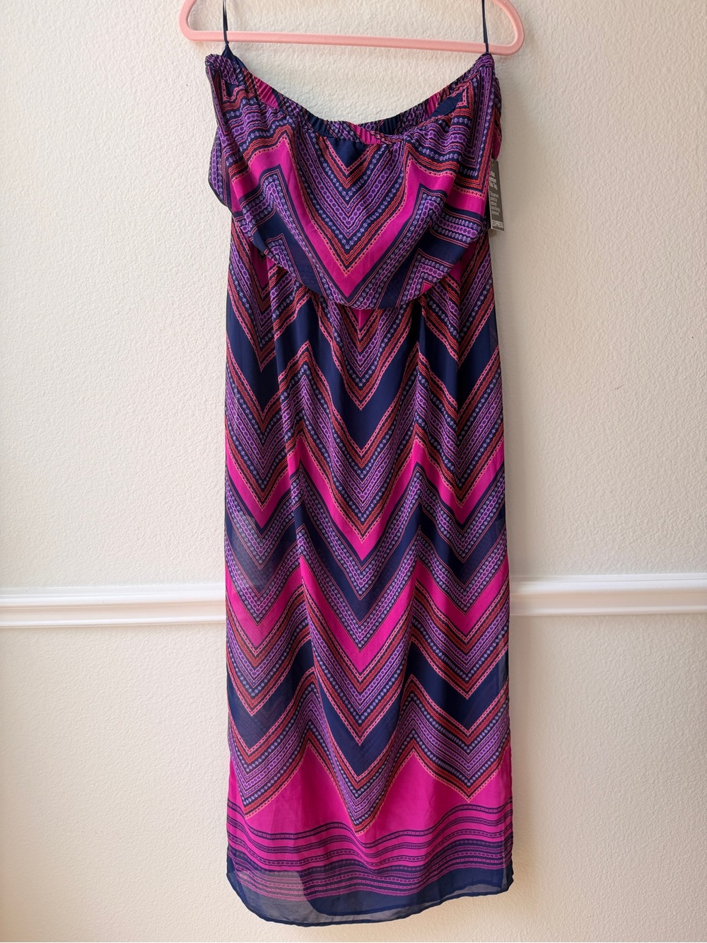 NWT Express Chevron Strapless Midi Dress Resortwear Summer Casual Pink Navy L